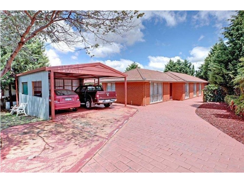 5 Themeda Court, Meadow Heights VIC 3048