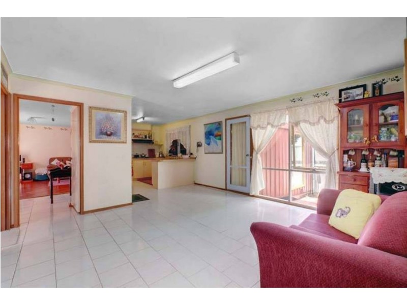 5 Themeda Court, Meadow Heights VIC 3048