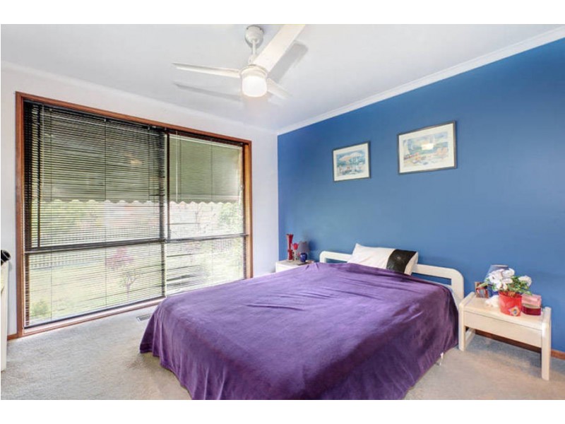 42 Buchan Street, Meadow Heights VIC 3048