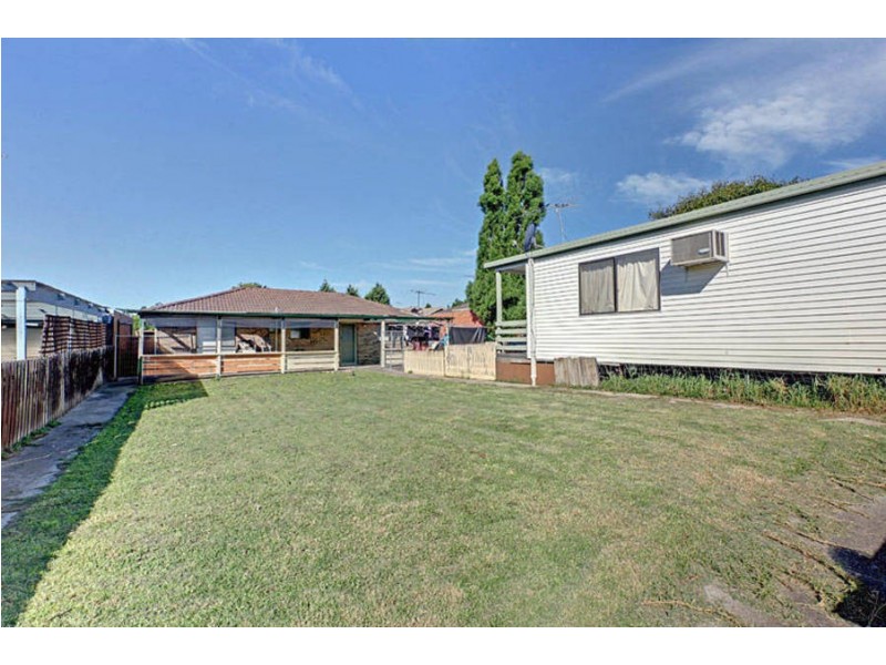 4 Tarcoola Avenue, Meadow Heights VIC 3048