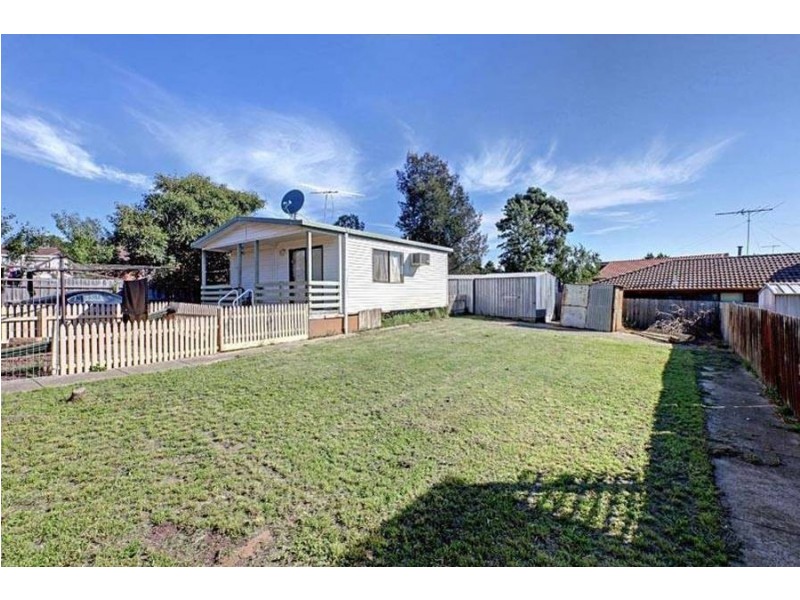 4 Tarcoola Avenue, Meadow Heights VIC 3048