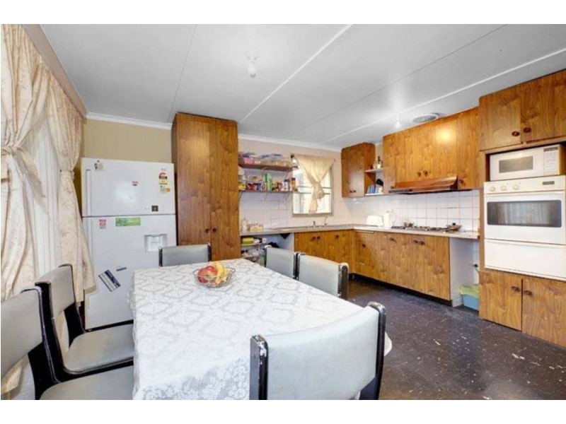 37 Berger Street, Dallas VIC 3047