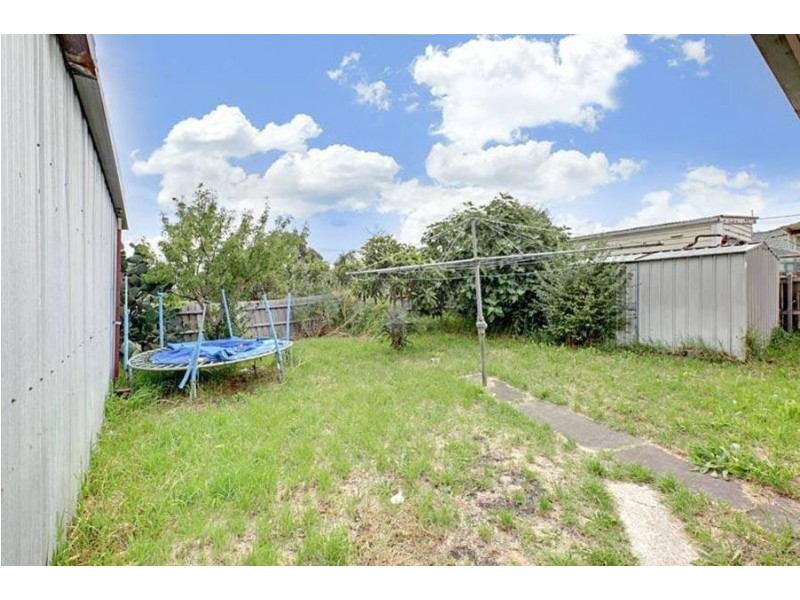 37 Berger Street, Dallas VIC 3047