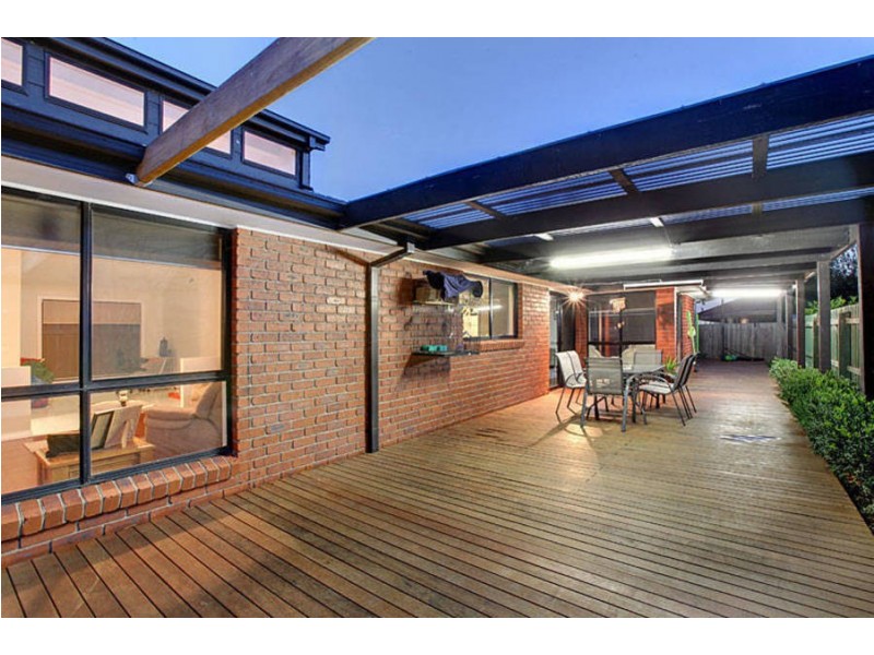 6 Armstrong Court, Roxburgh Park VIC 3064