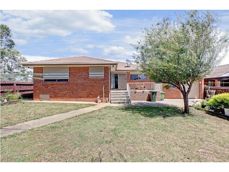 66 Paringa Blvd, Meadow Heights VIC 3048