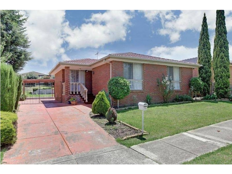 71 Shankland Boulevarde, Meadow Heights VIC 3048