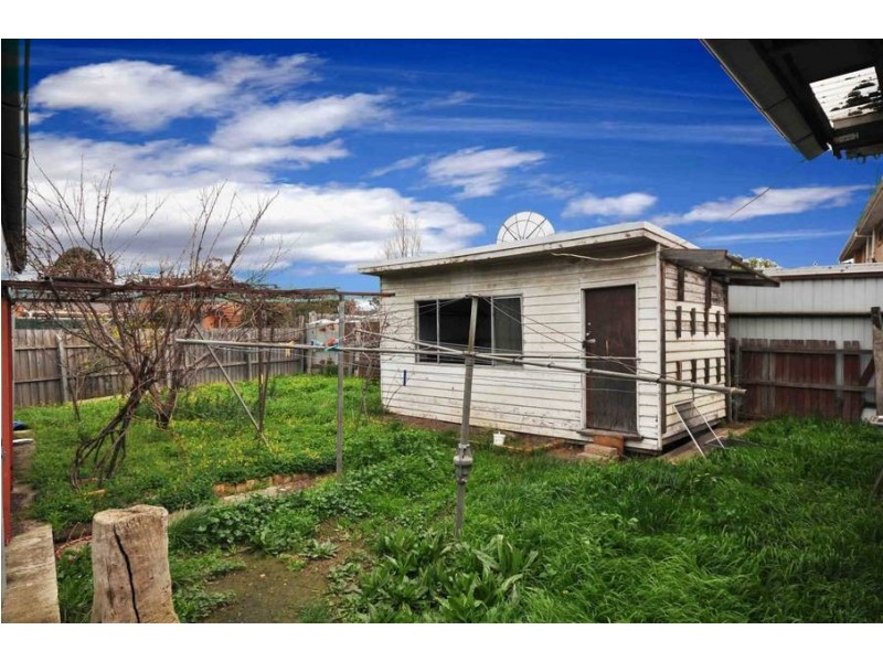 421 Barry Road, Dallas VIC 3047