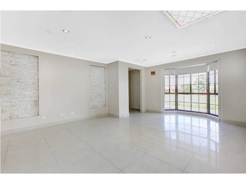 9 Karoonda Court, Meadow Heights VIC 3048