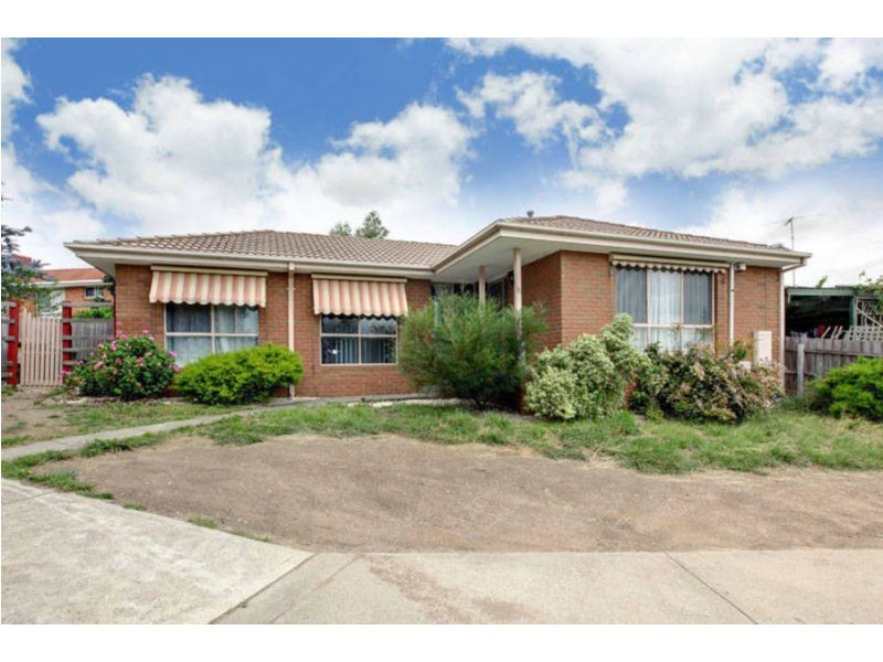 16 Heath Place, Meadow Heights VIC 3048