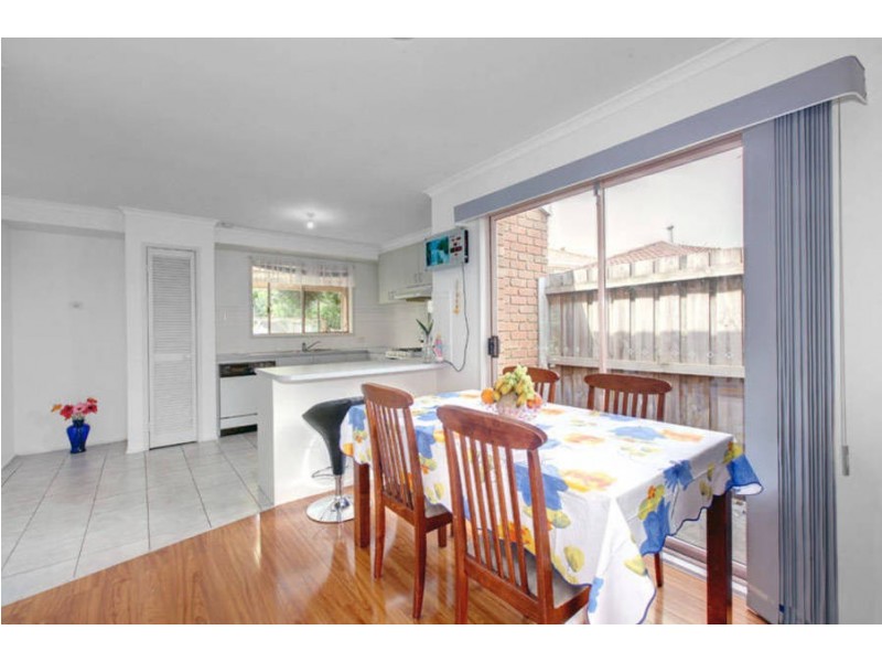 16 Heath Place, Meadow Heights VIC 3048