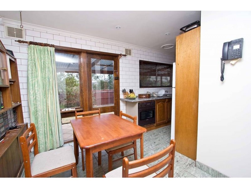 12 Castella Court, Meadow Heights VIC 3048