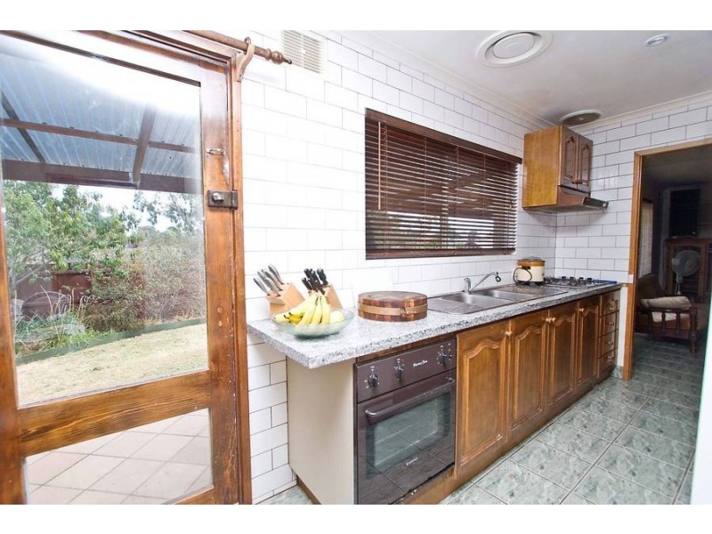 12 Castella Court, Meadow Heights VIC 3048