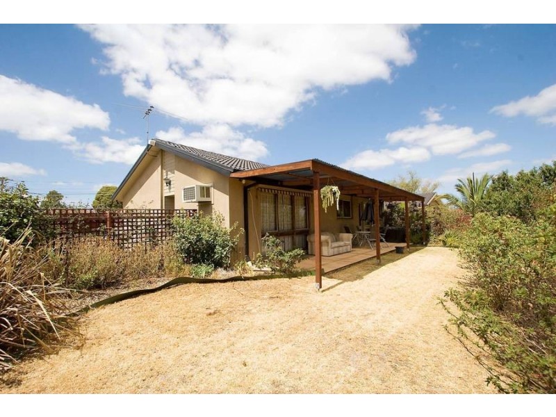 12 Castella Court, Meadow Heights VIC 3048