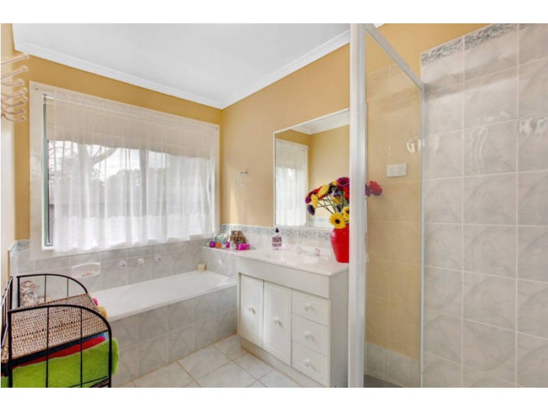 9 Columbia Circuit, Broadmeadows VIC 3047