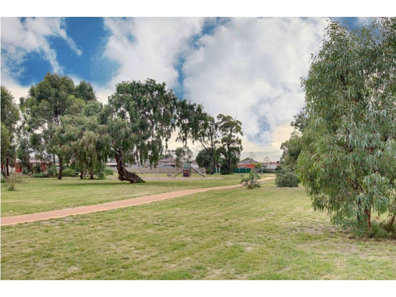 9 Columbia Circuit, Broadmeadows VIC 3047