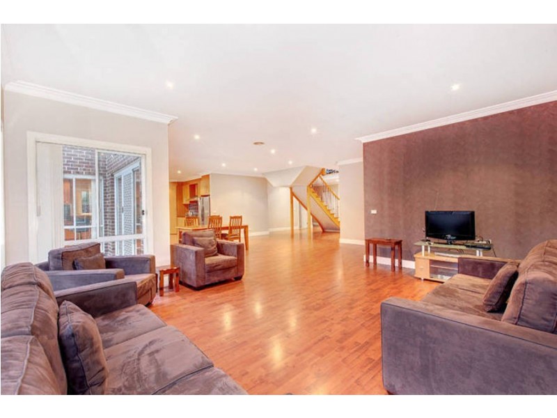 32 Langbourne Court, Greenvale VIC 3059