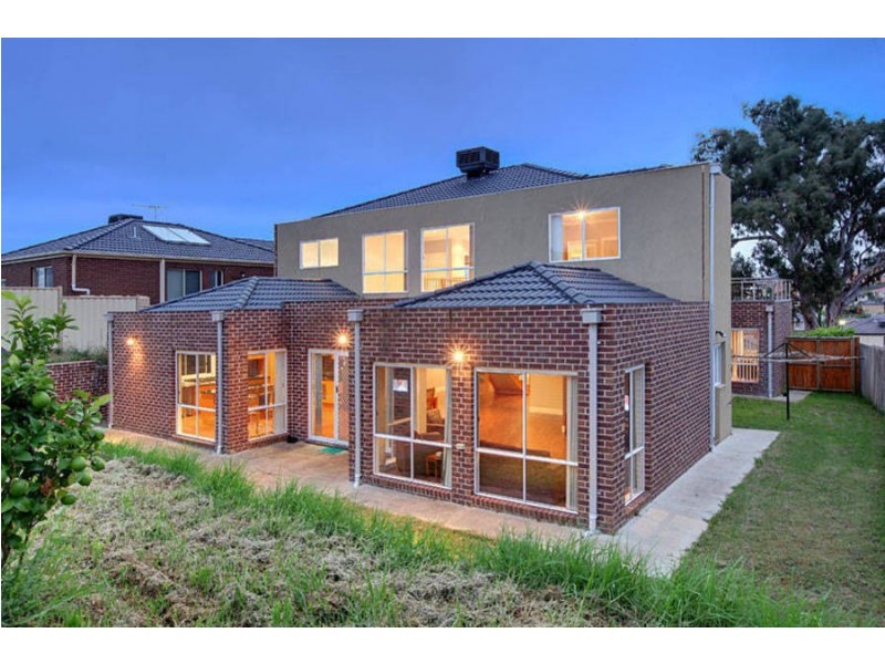 32 Langbourne Court, Greenvale VIC 3059