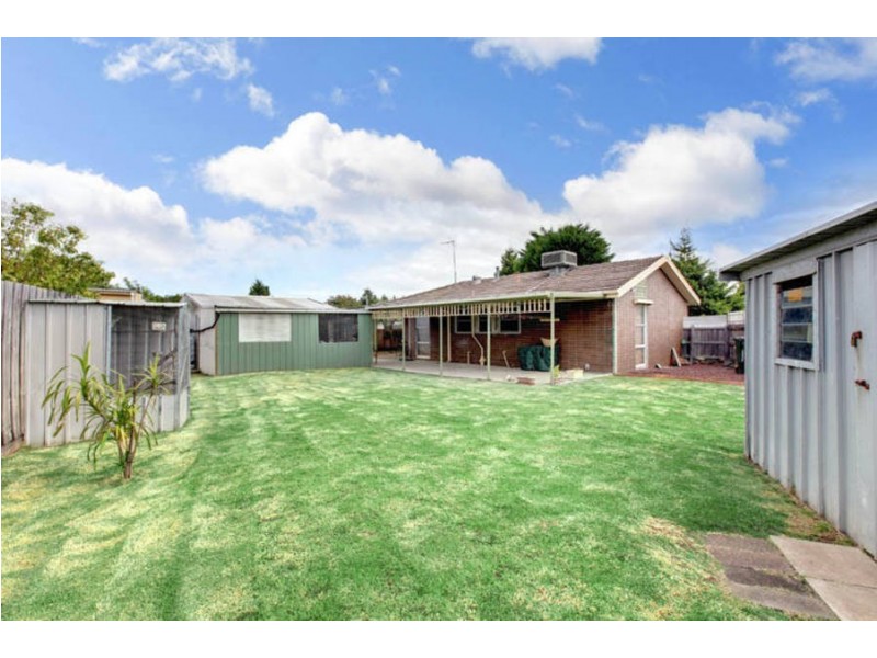 10 GARVOC COURT, Meadow Heights VIC 3048