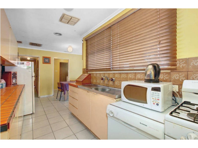 10 GARVOC COURT, Meadow Heights VIC 3048