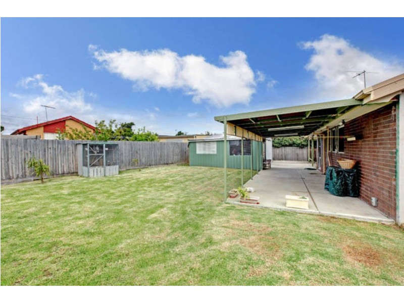 10 GARVOC COURT, Meadow Heights VIC 3048