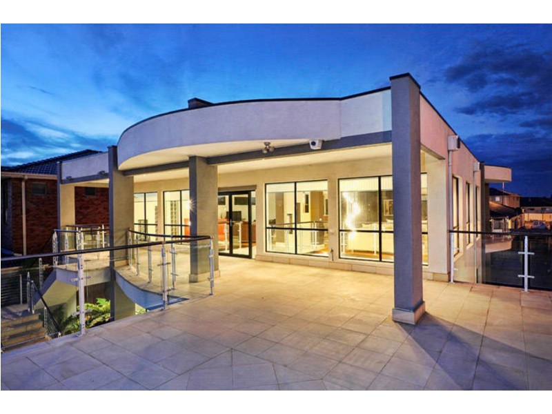 7 Beltana Lane, Roxburgh Park VIC 3064