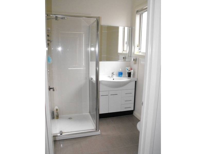 3 Thorngrove Avenue, Craigieburn VIC 3064