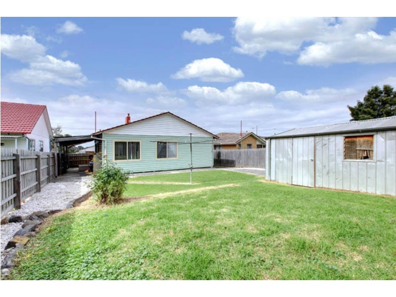 9 Drouin Street, Dallas VIC 3047