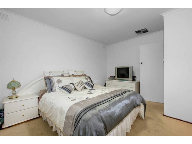 8 Natalie Court, Campbellfield VIC 3061