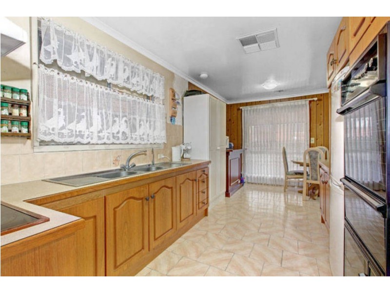 8 Natalie Court, Campbellfield VIC 3061