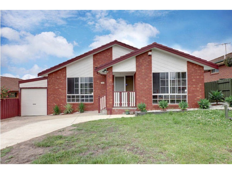 17 Fuschia Place, Meadow Heights VIC 3048