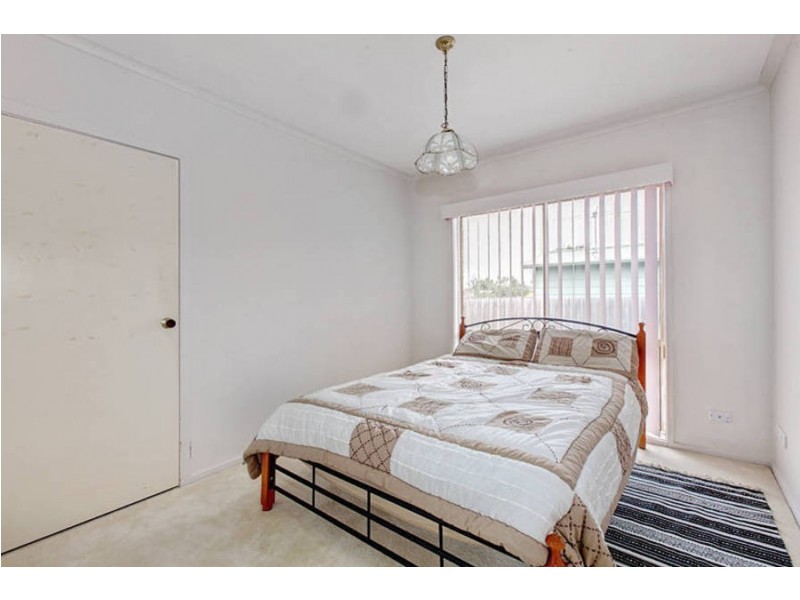 10 Milford Court, Meadow Heights VIC 3048