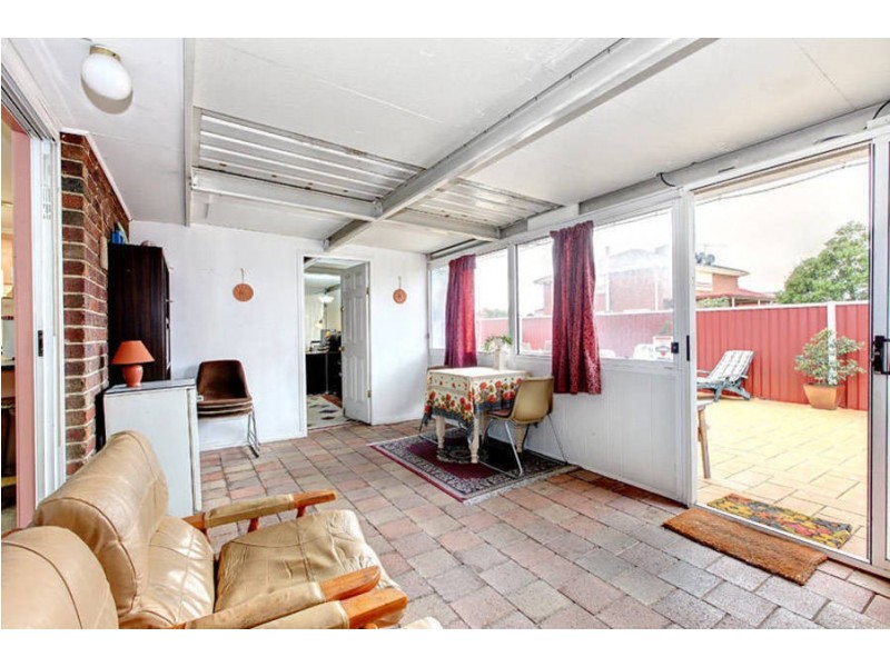 95 Rossiter Avenue, Roxburgh Park VIC 3064