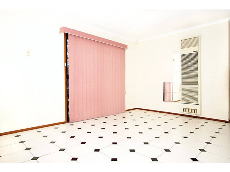 5 Dillwynia Place, Meadow Heights VIC 3048