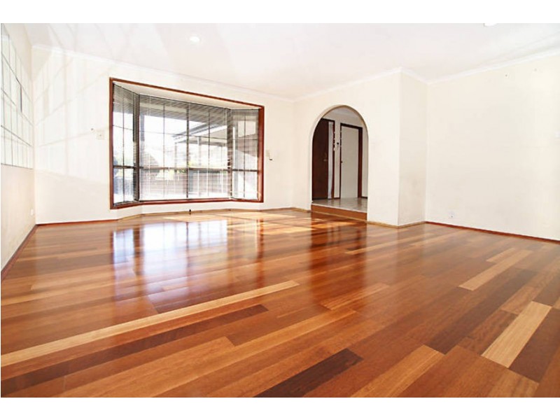 5 Dillwynia Place, Meadow Heights VIC 3048