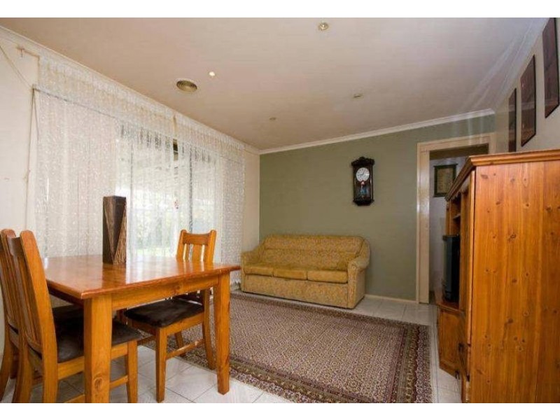 36 Tarcoola Avenue, Meadow Heights VIC 3048