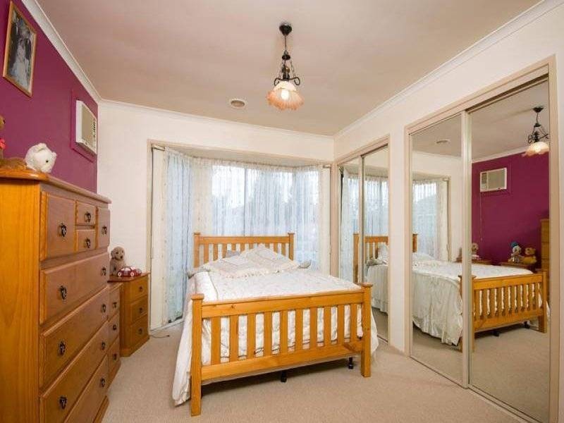 36 Tarcoola Avenue, Meadow Heights VIC 3048