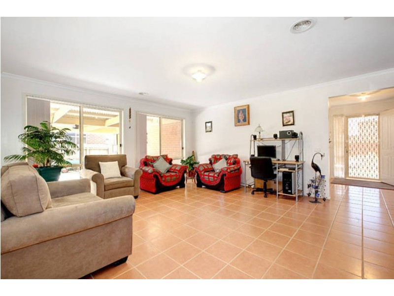 59 Salween Crescent, Roxburgh Park VIC 3064