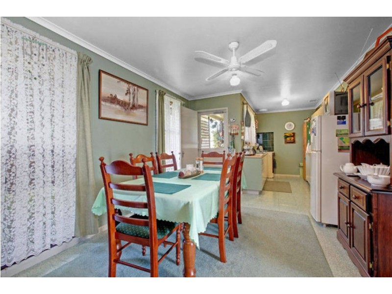 2 Canadian Court, Meadow Heights VIC 3048