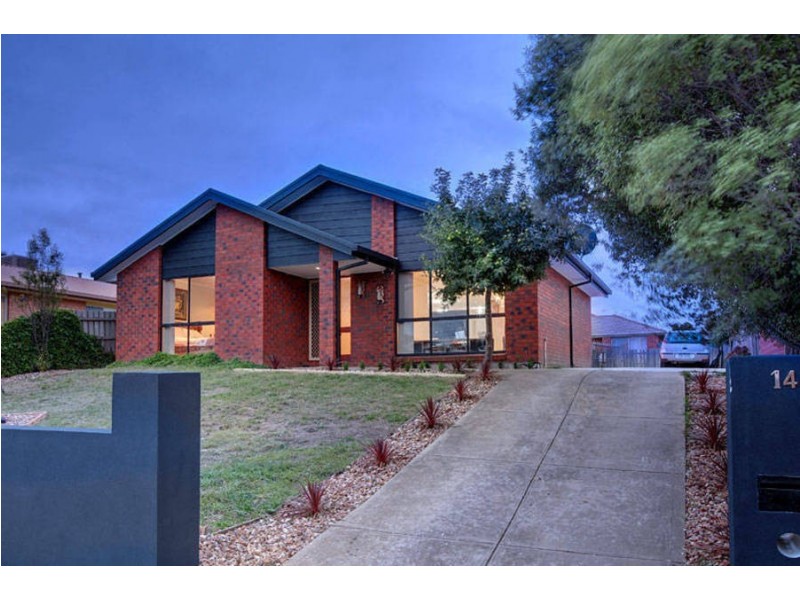 14 Lightwood Crescent, Meadow Heights VIC 3048