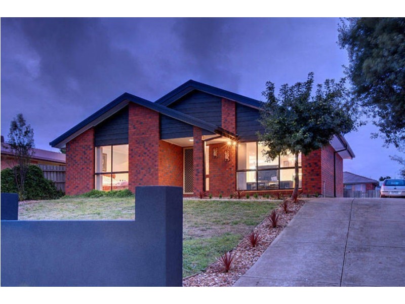 14 Lightwood Crescent, Meadow Heights VIC 3048