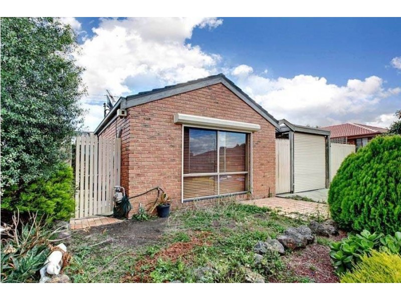 5 Manna Court, Meadow Heights VIC 3048