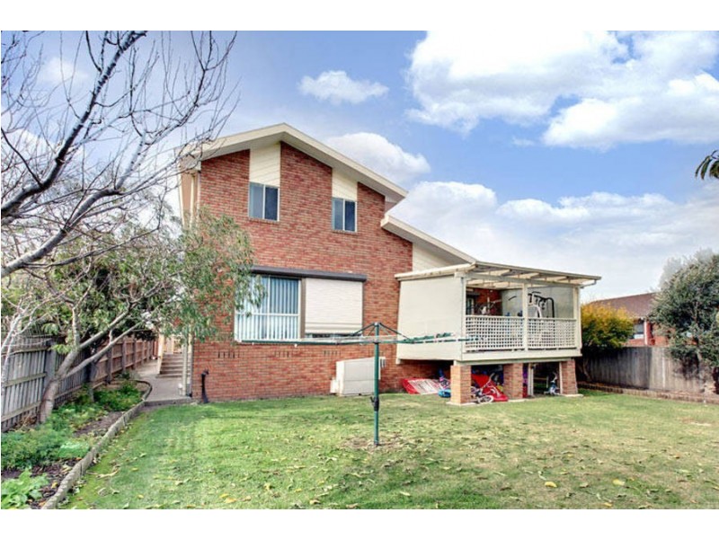 59 Cassinia Crescent, Meadow Heights VIC 3048