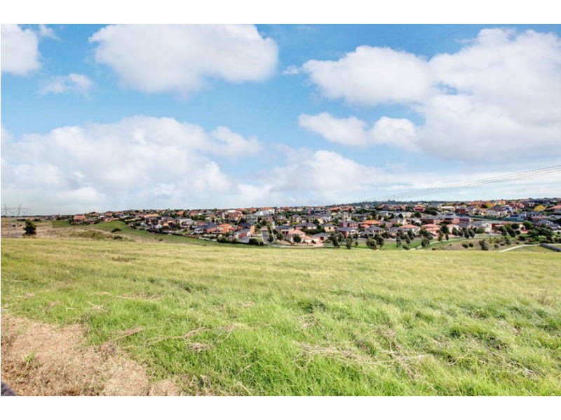 59 Cassinia Crescent, Meadow Heights VIC 3048