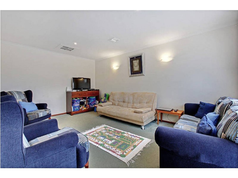 1/14 Dalton Court, Meadow Heights VIC 3048