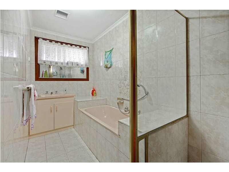 1/14 Dalton Court, Meadow Heights VIC 3048