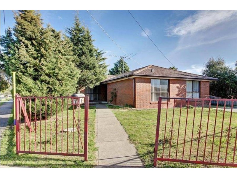 1 Thalia Court, Meadow Heights VIC 3048