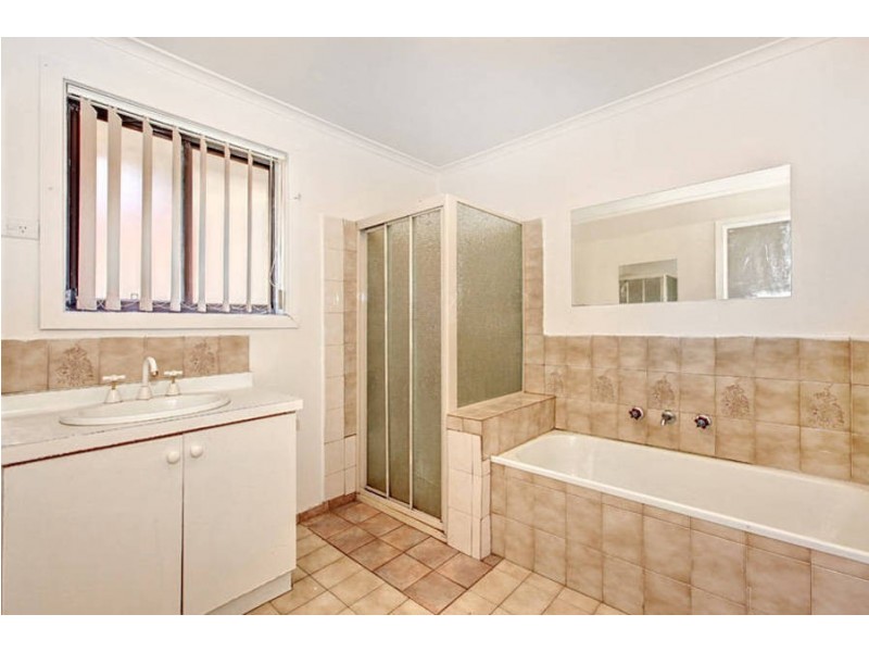 1 Thalia Court, Meadow Heights VIC 3048