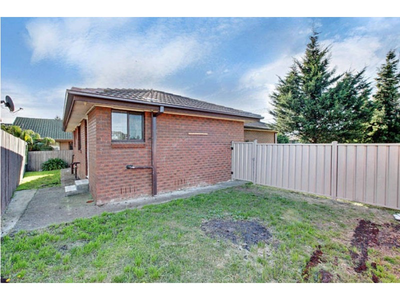 1 Thalia Court, Meadow Heights VIC 3048