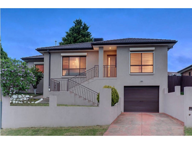 2/8 Bronco Court, Meadow Heights VIC 3048