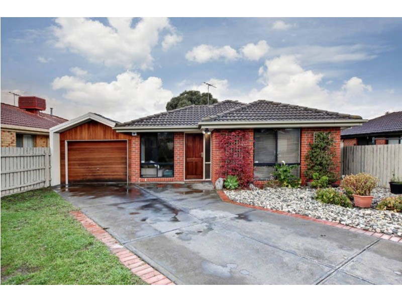 6 Norton Place, Roxburgh Park VIC 3064